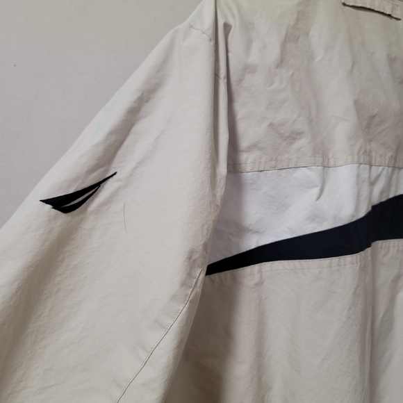 Nautica Windbreaker Jacket - Picture 10 of 10